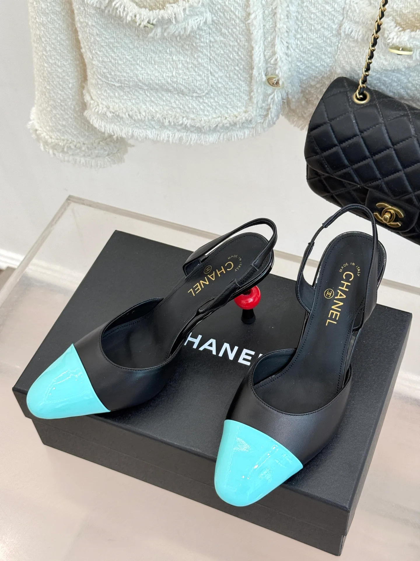 Босоножки Женские Chanel 17425311