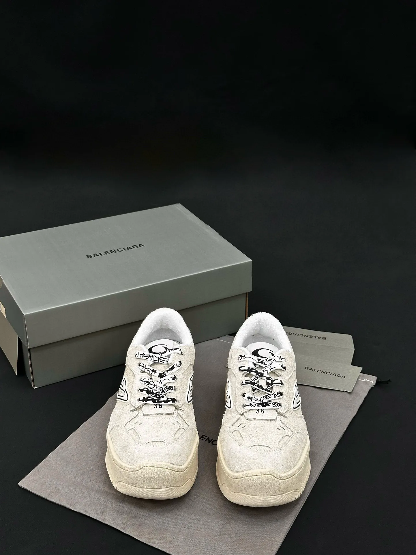Кроссовки Женские Balenciaga 10997409