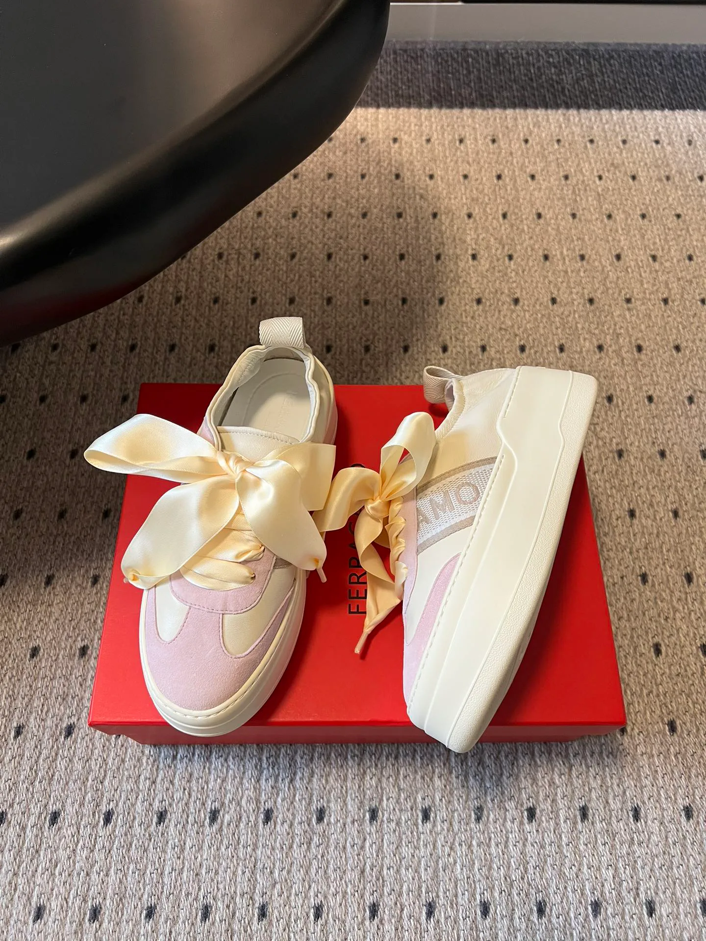 Туфли Женские Salvatore Ferragamo 11641776