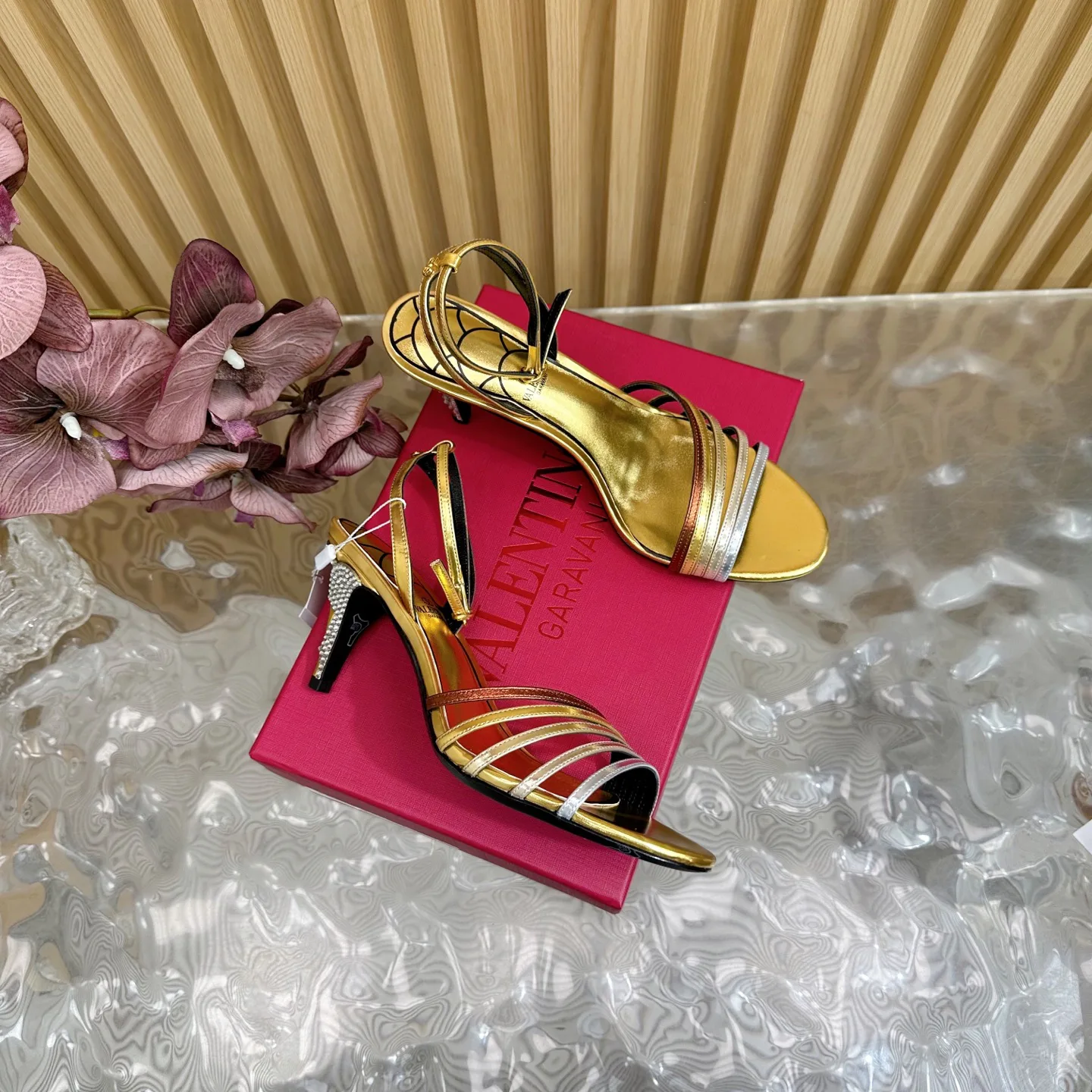 Босоножки Женские Valentino 10068117