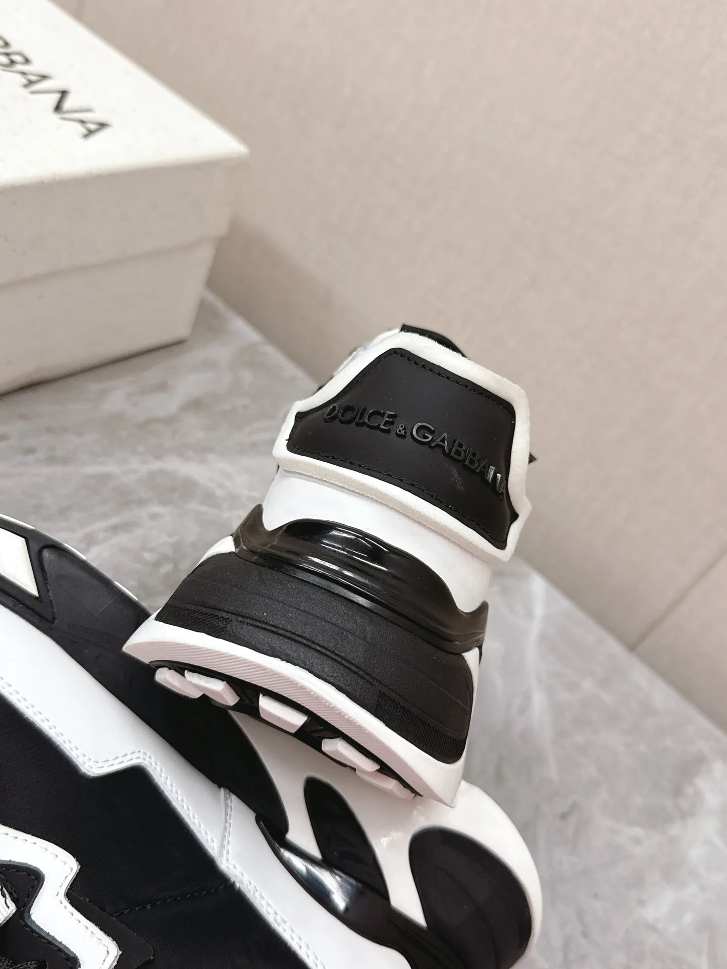 Кроссовки Мужские Dolce & Gabbana 22150