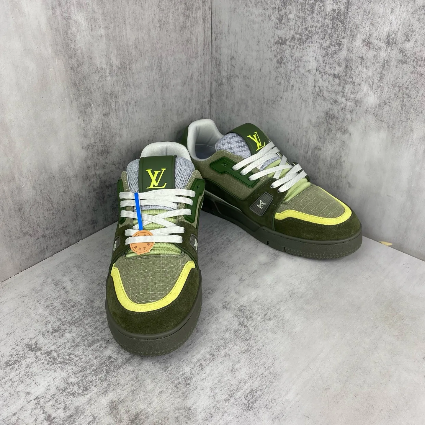 Кроссовки Женские Louis Vuitton 155152