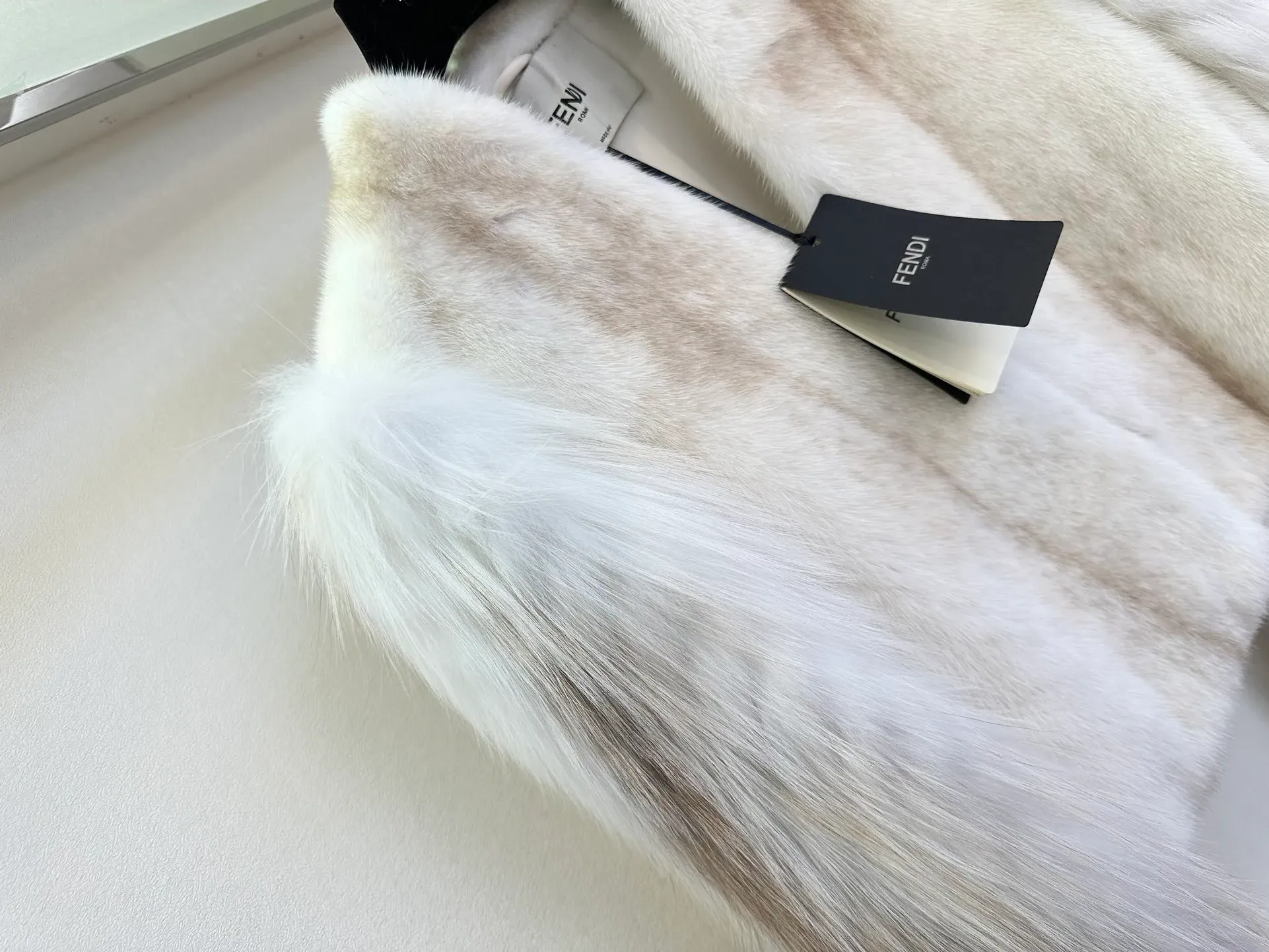 Шубы Женские Fendi 990617