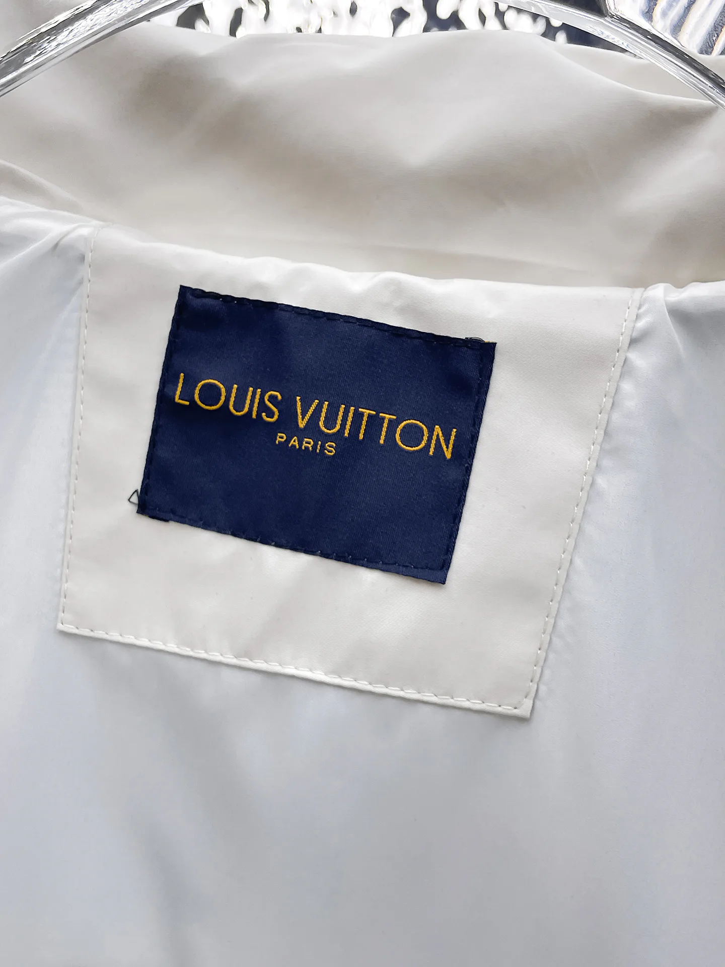 Куртки И Пуховики Мужские Louis Vuitton 9352342