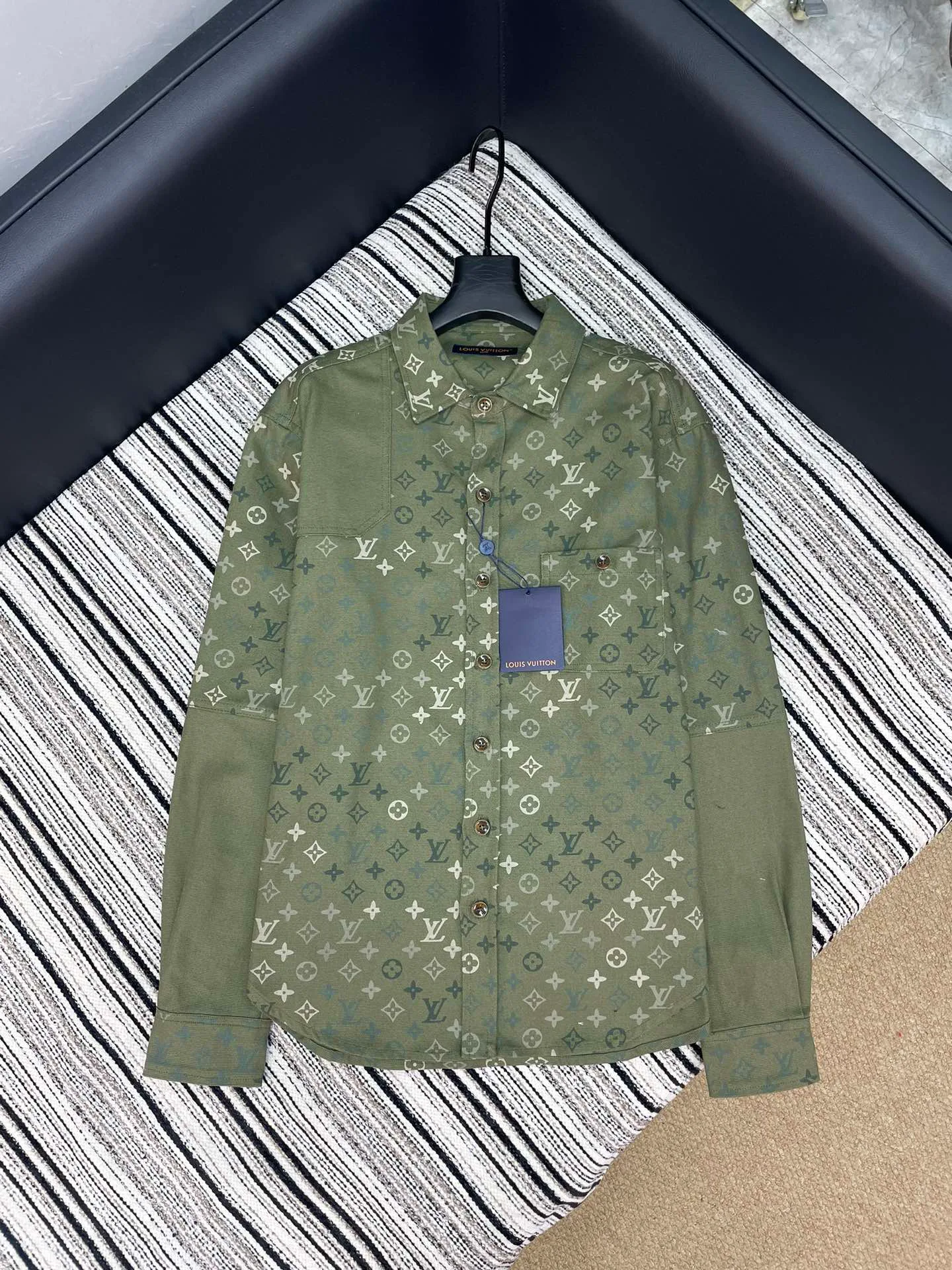 Куртки И Пуховики Женские Louis Vuitton 457877