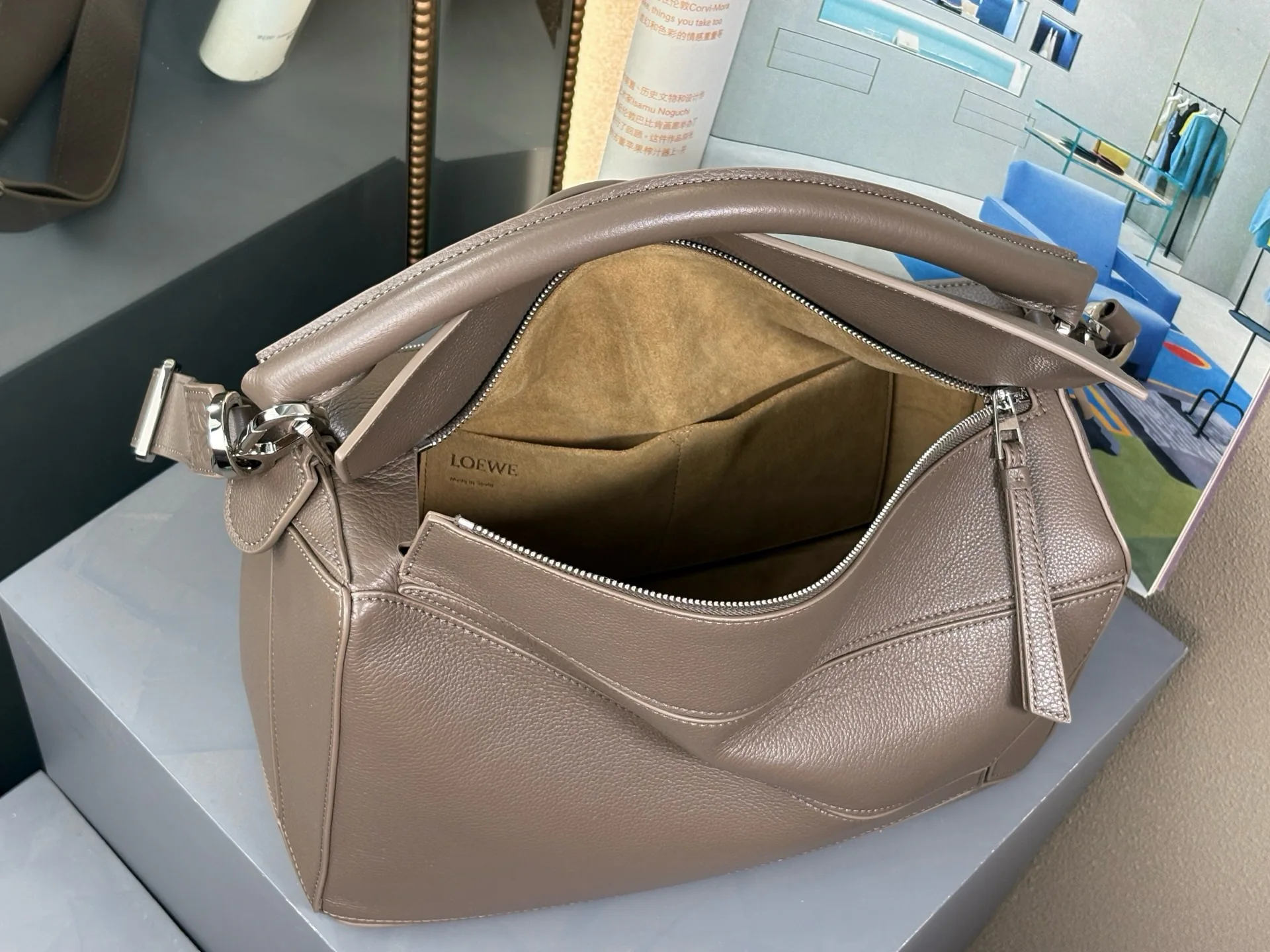 Классические Сумки Женские Loewe 161787