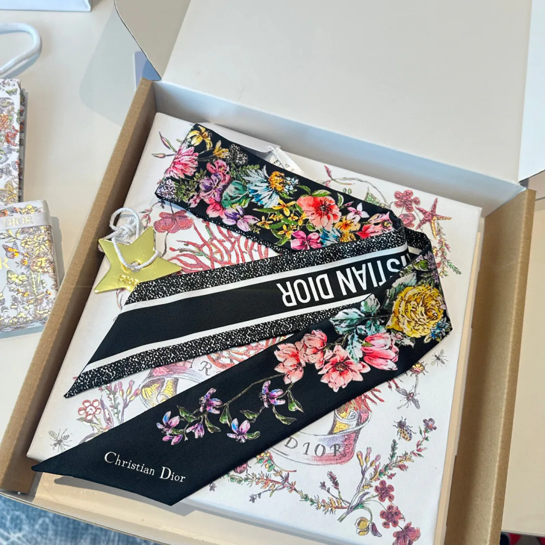 Платки Christian Dior 10416191