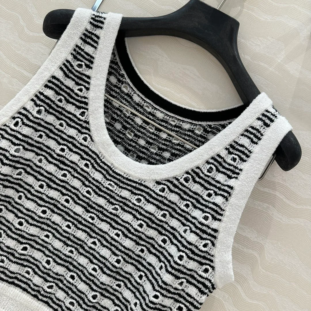 Платья Женские Chanel 35574