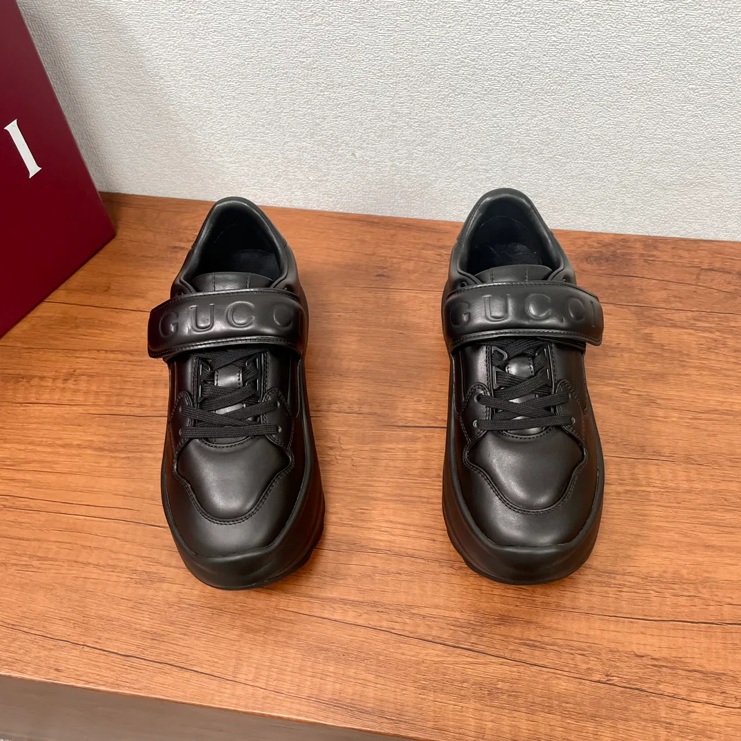 Кроссовки Женские Gucci 573279