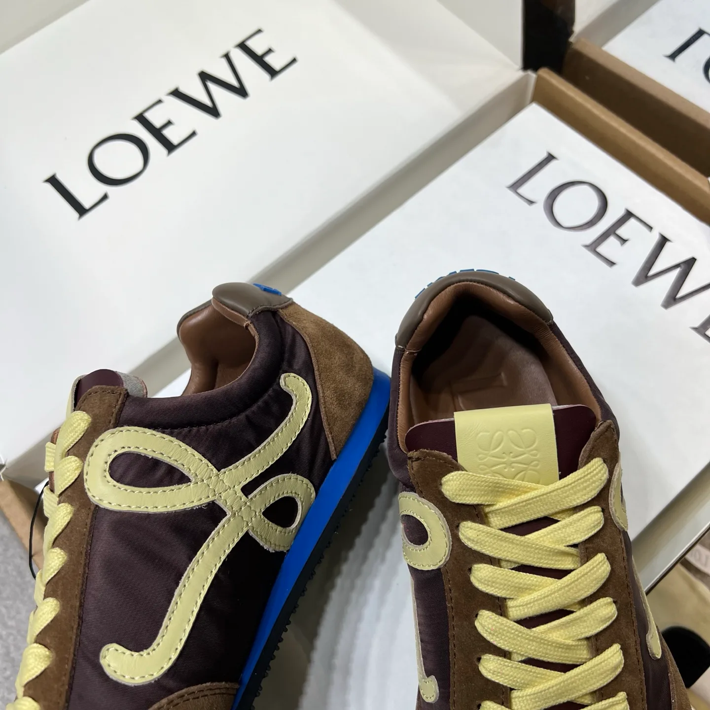 Кроссовки Женские Loewe 24192