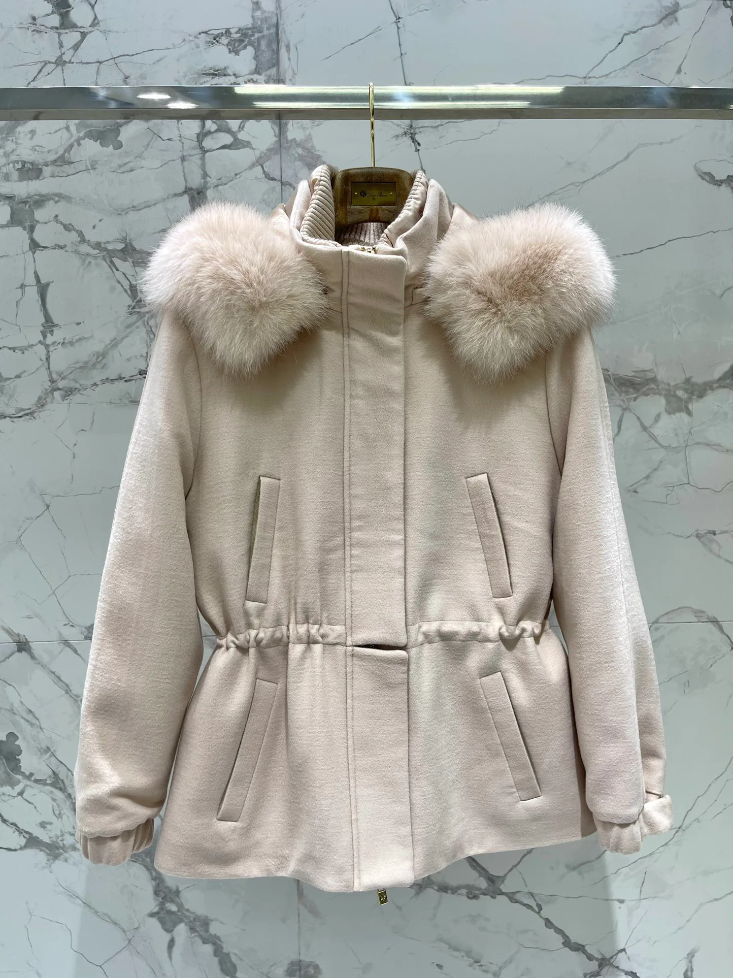 Куртки И Пуховики Женские Loro Piana 1144972