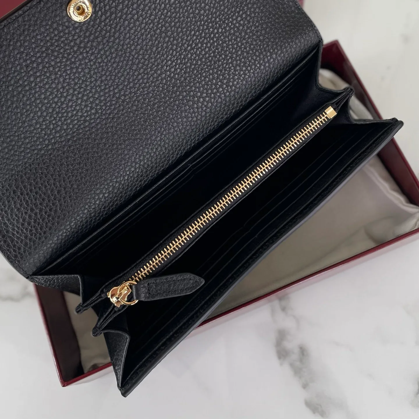 Классические Сумки Женские Gucci 13450335