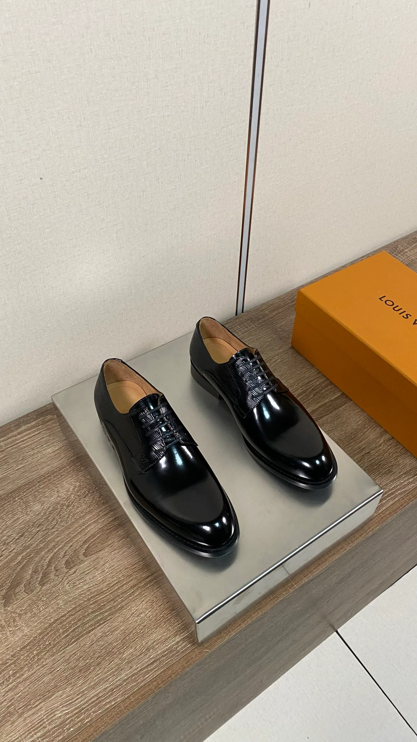 Лоферы И Туфли Мужские Louis Vuitton 18078681