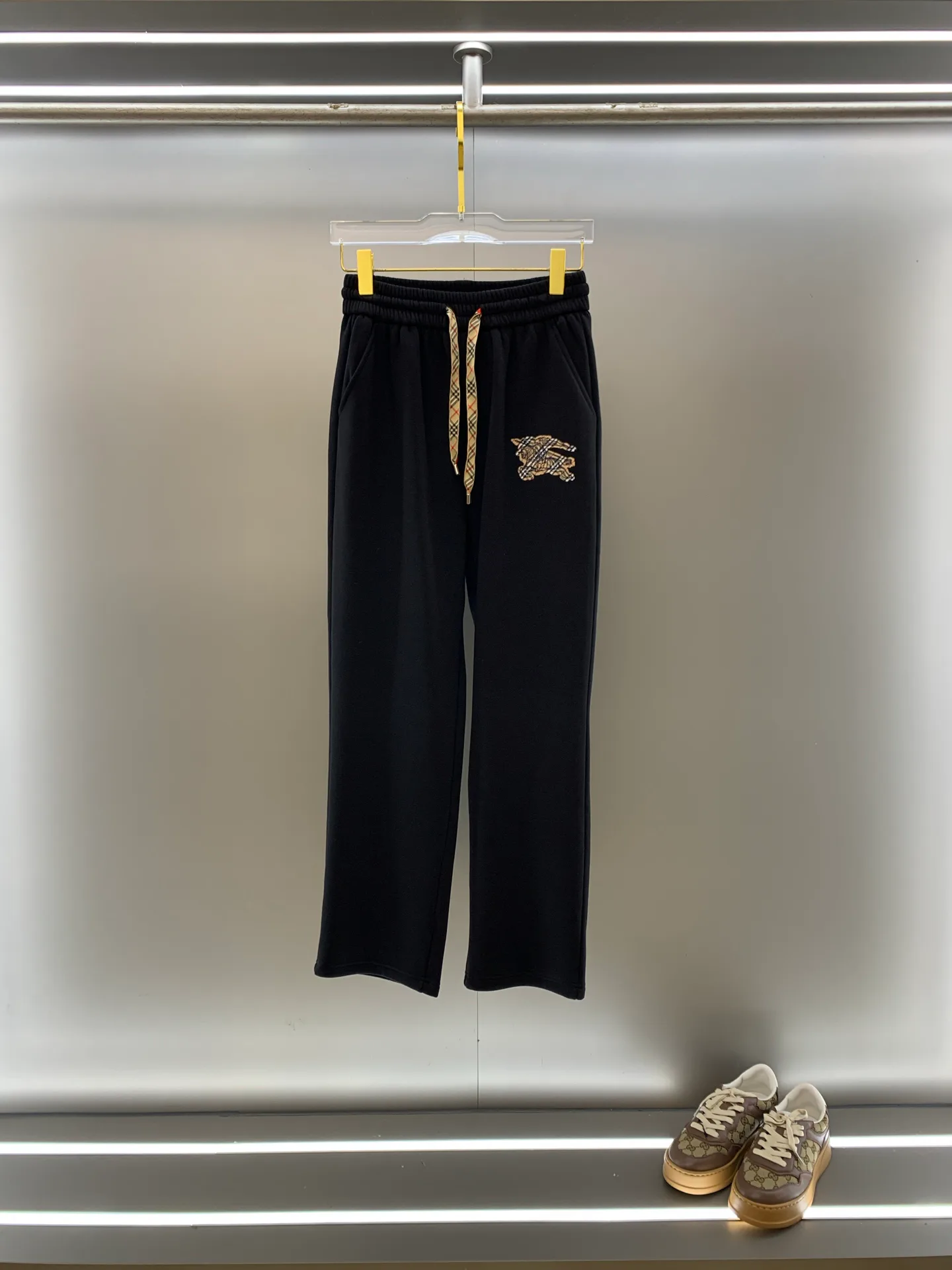 Брюки Женские Burberry 819028