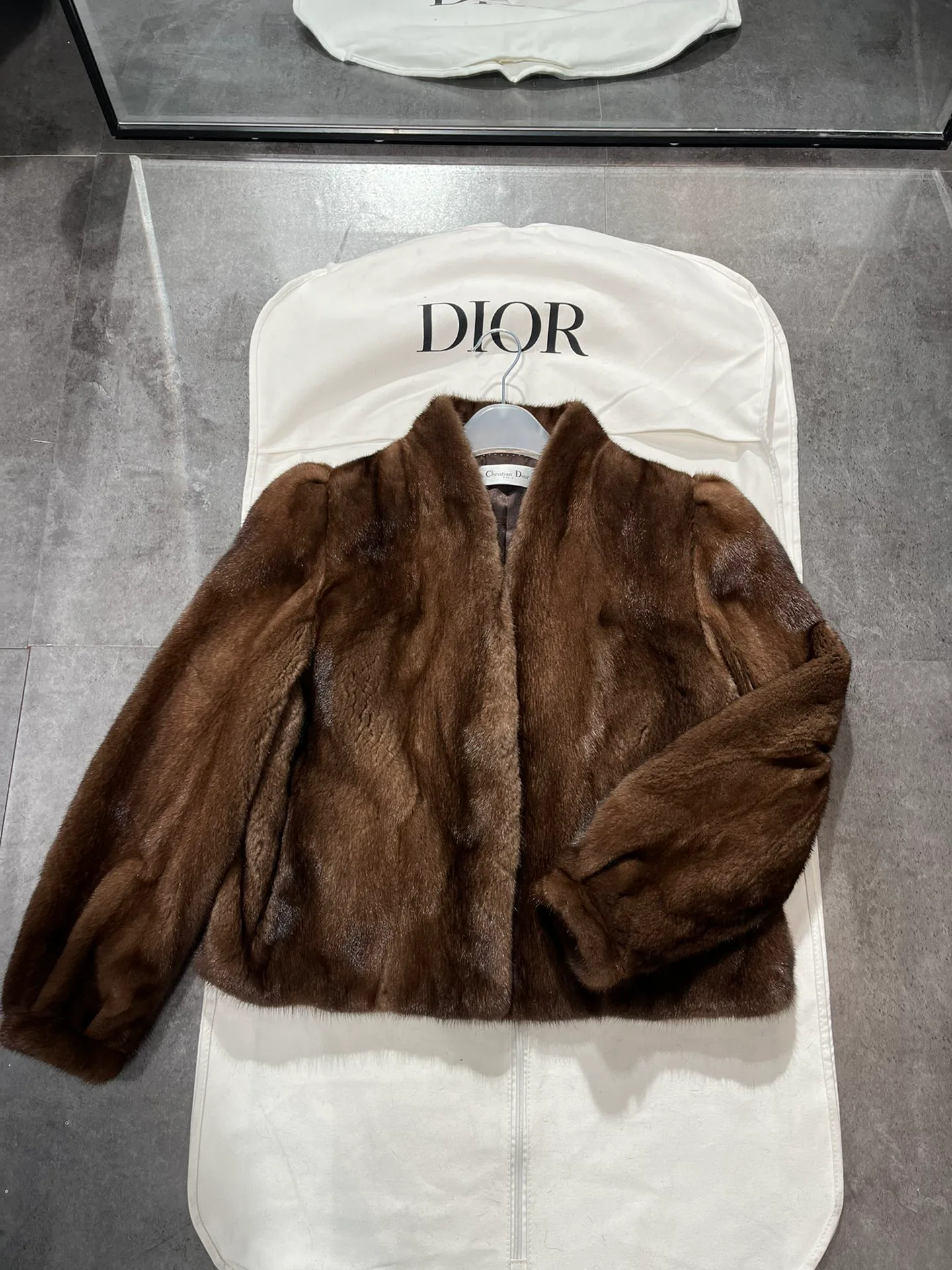 Шубы Женские Christian Dior 366263