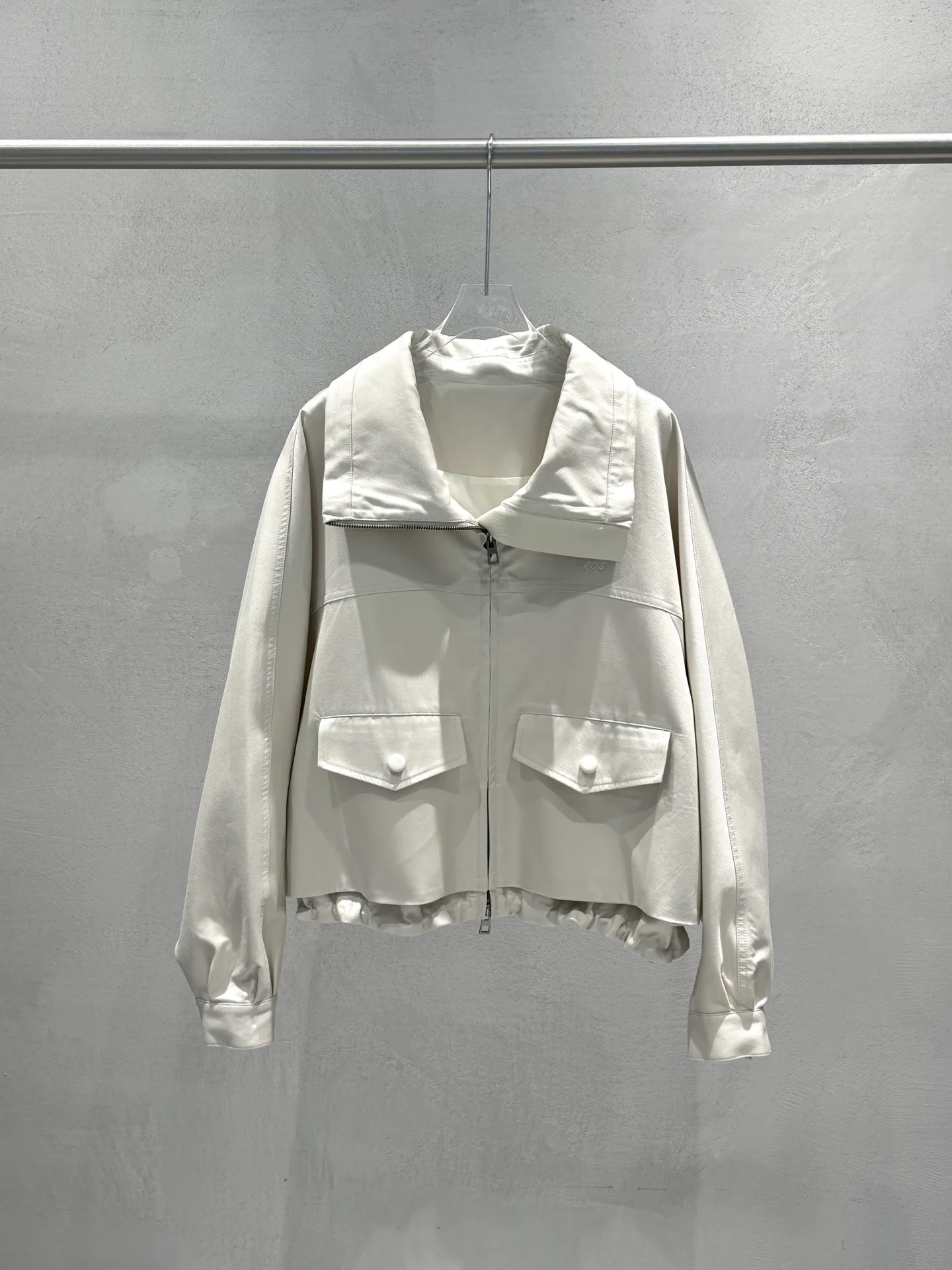 Куртки И Пуховики Женские Loewe 18032168