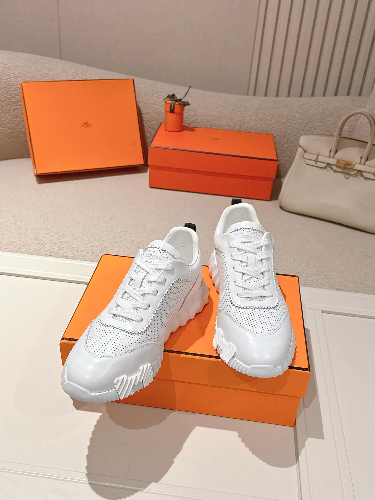 Кроссовки Женские Hermes 12783905