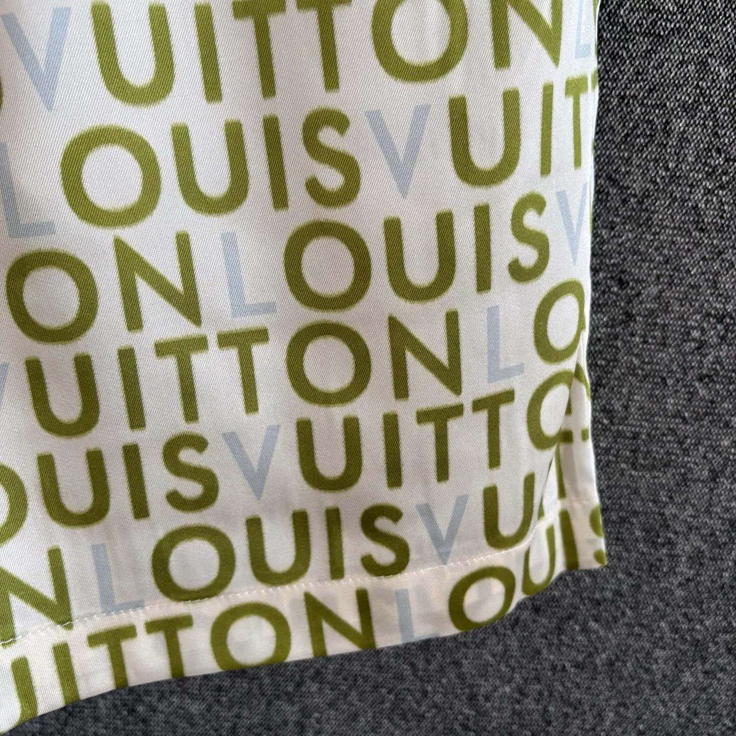 Шорты Женские Louis Vuitton 11787702