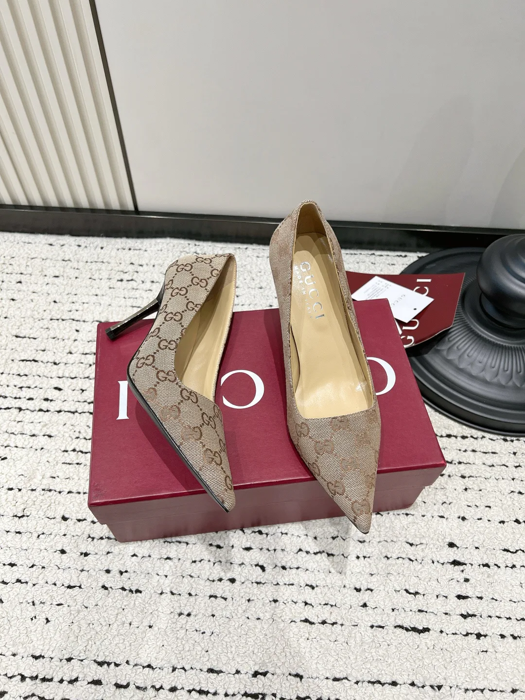 Туфли Женские Gucci 17637820