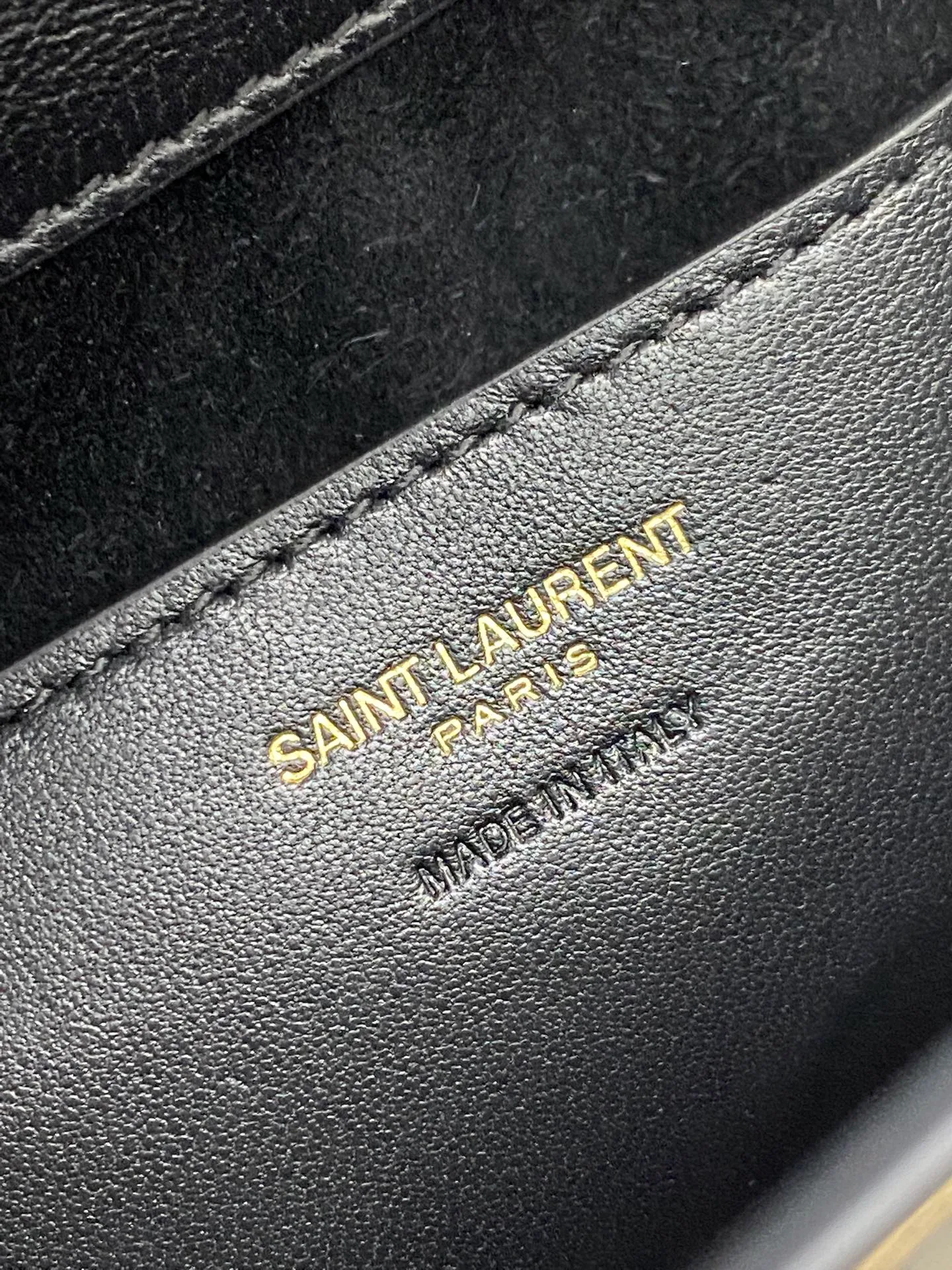 Классические Сумки Женские Saint Laurent 11152492