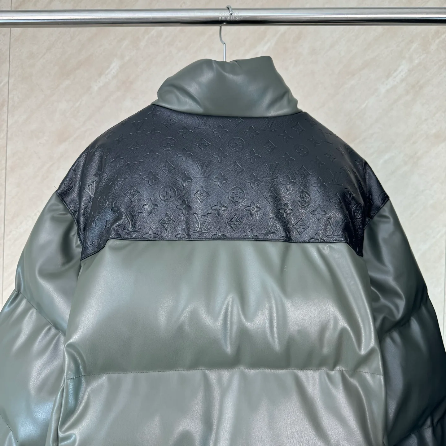 Куртки И Пуховики Мужские Louis Vuitton 869310