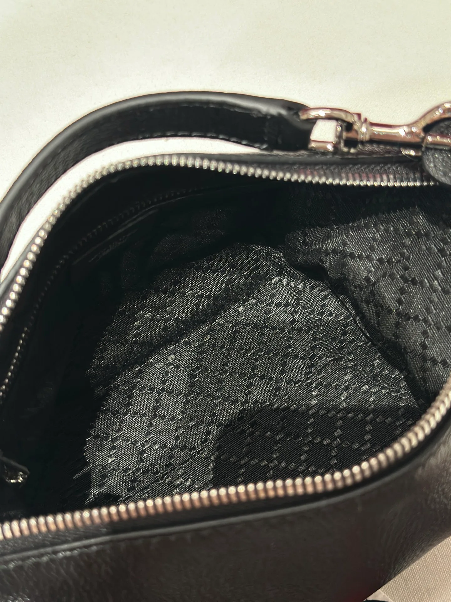 Классические Сумки Женские Gucci 13247763