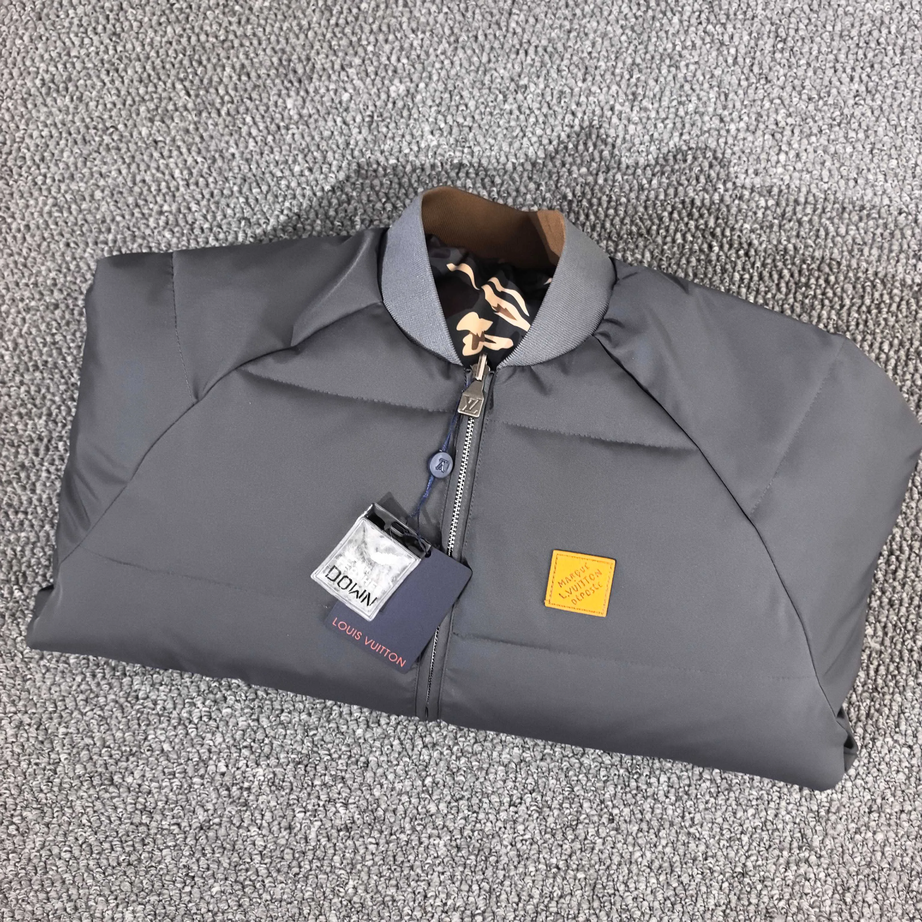 Куртки И Пуховики Женские Louis Vuitton 816393