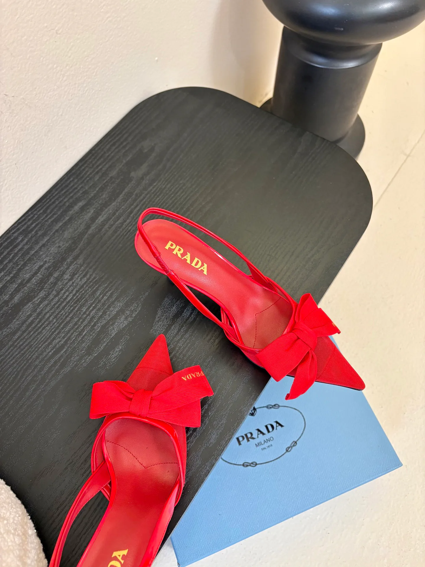Туфли Женские Prada 678493