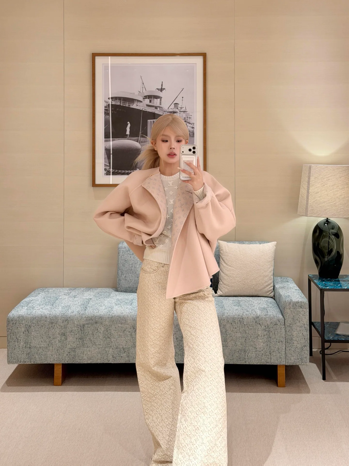 Джинсы Женские Louis Vuitton 11573859