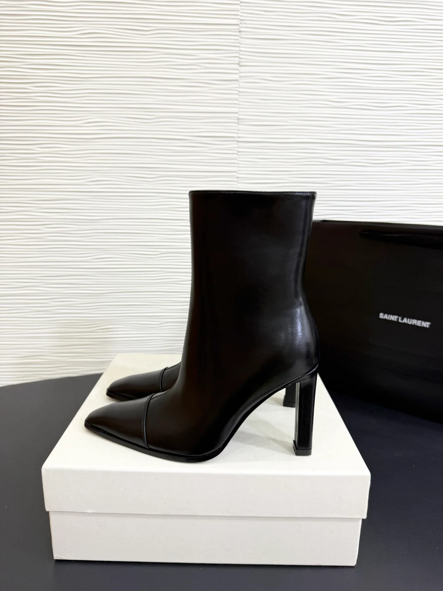 Ботильоны Женские Saint Laurent 19327304