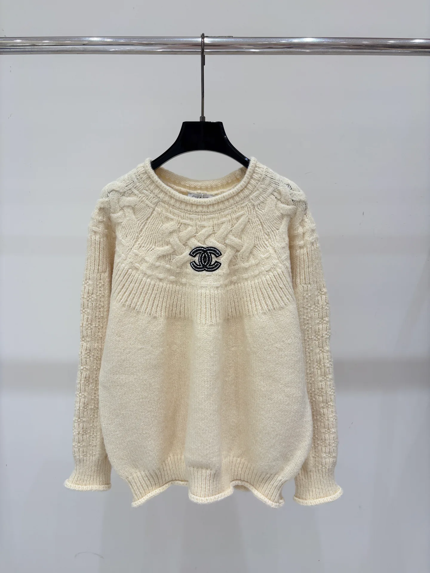 Джемперы И Свитеры Женские Chanel 18727281