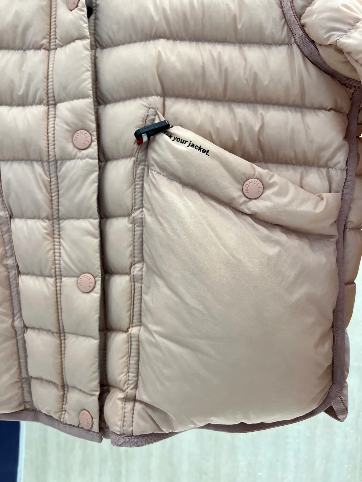 Куртки И Пуховики Мужские Moncler 18231666