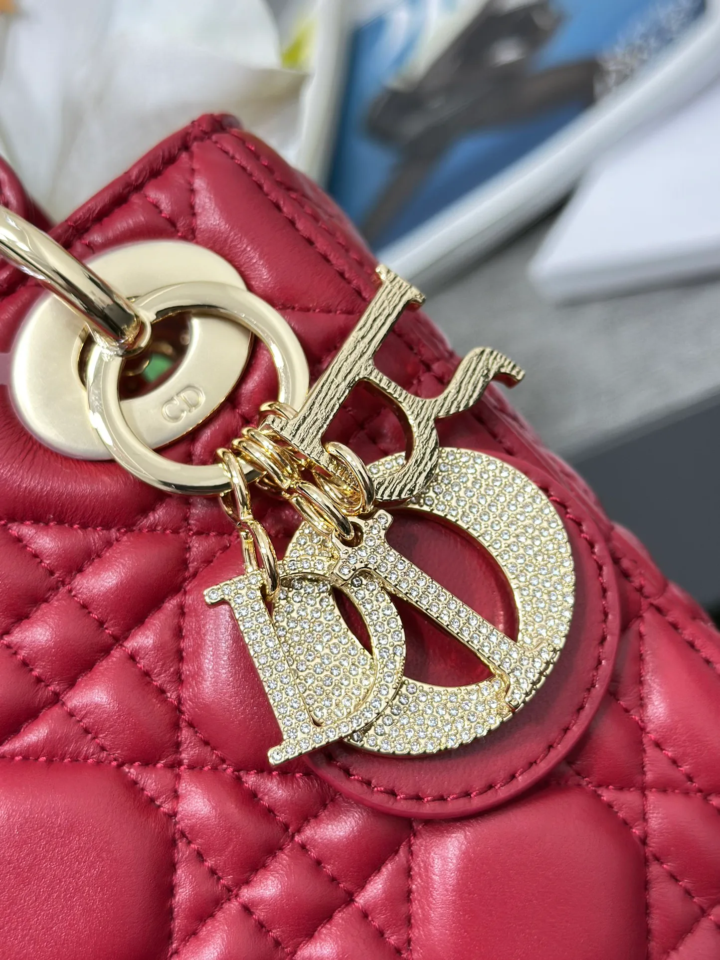 Классические Сумки Женские Christian Dior 11412537