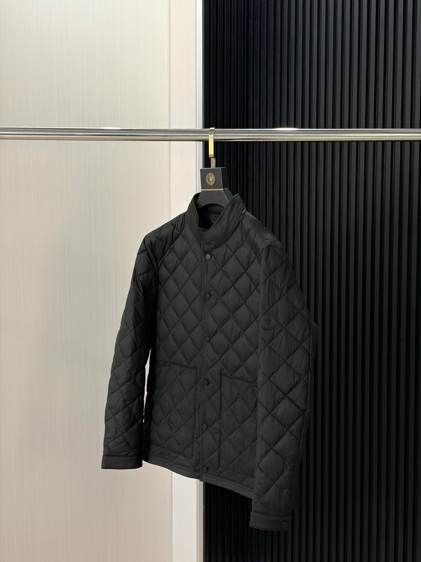 Куртки И Пуховики Женские Moncler 17944003