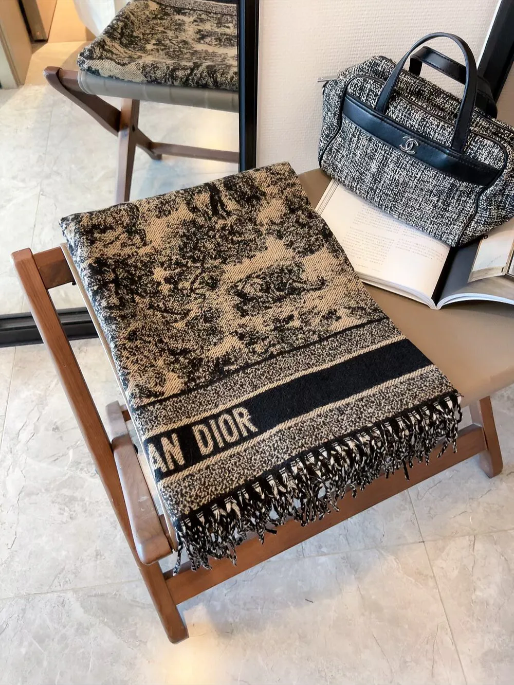 Шарфы Christian Dior 438395