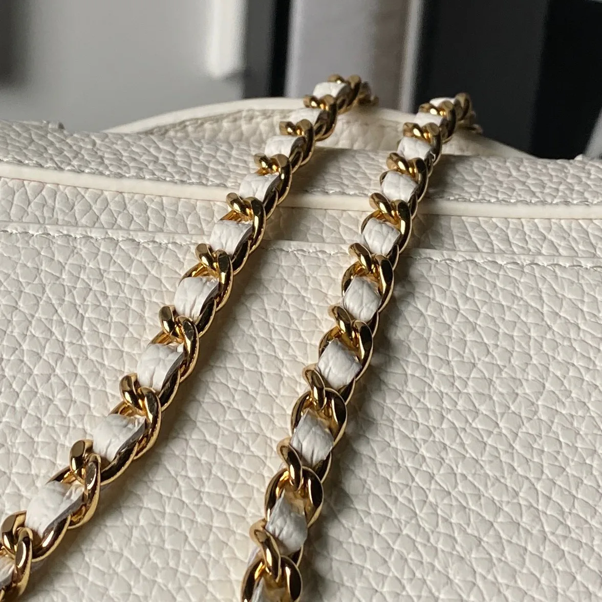 Классические Сумки Женские Chanel 18207918
