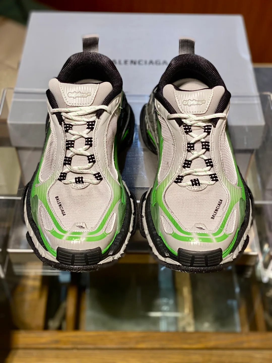 Кроссовки Женские Balenciaga 16935007