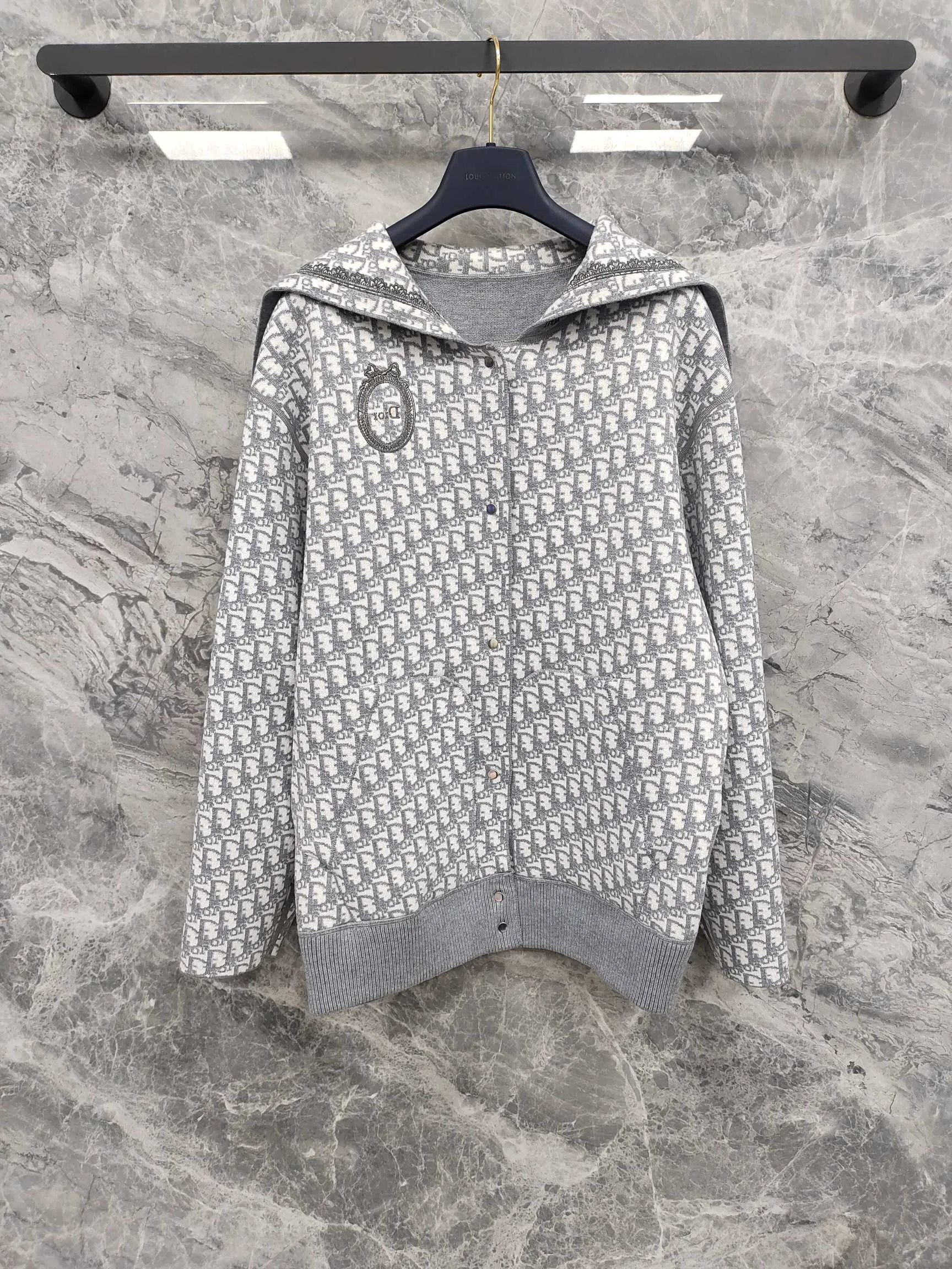 Джемперы И Свитеры Женские Christian Dior 17954293