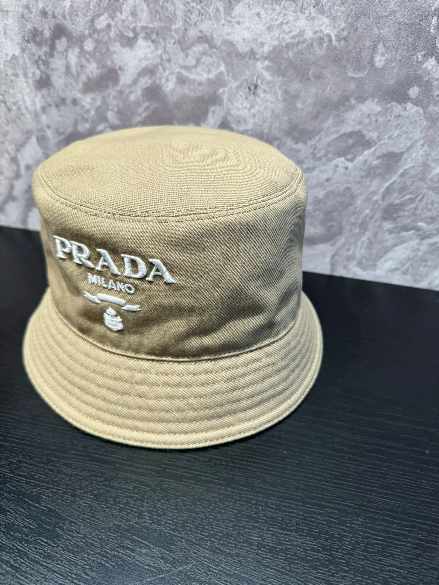 Головные Уборы Prada 34378