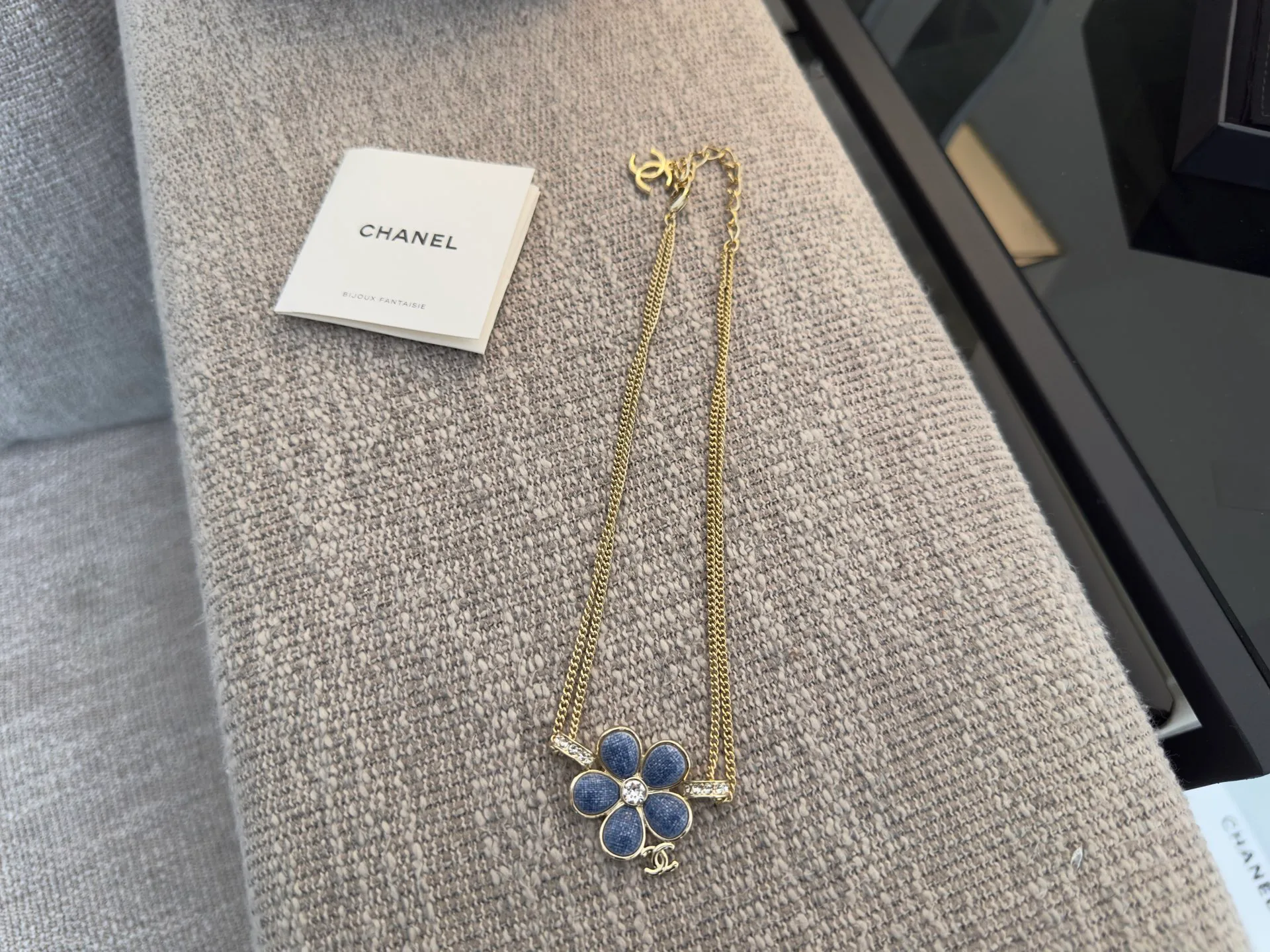 Бижутерия Chanel 11156013