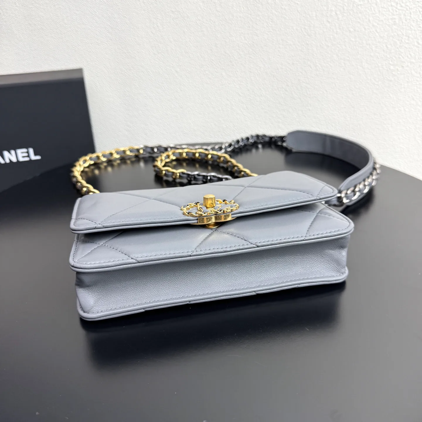 Классические Сумки Женские Chanel 11919675