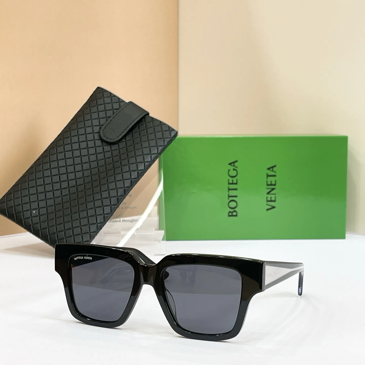 Очки Bottega Veneta 17495963