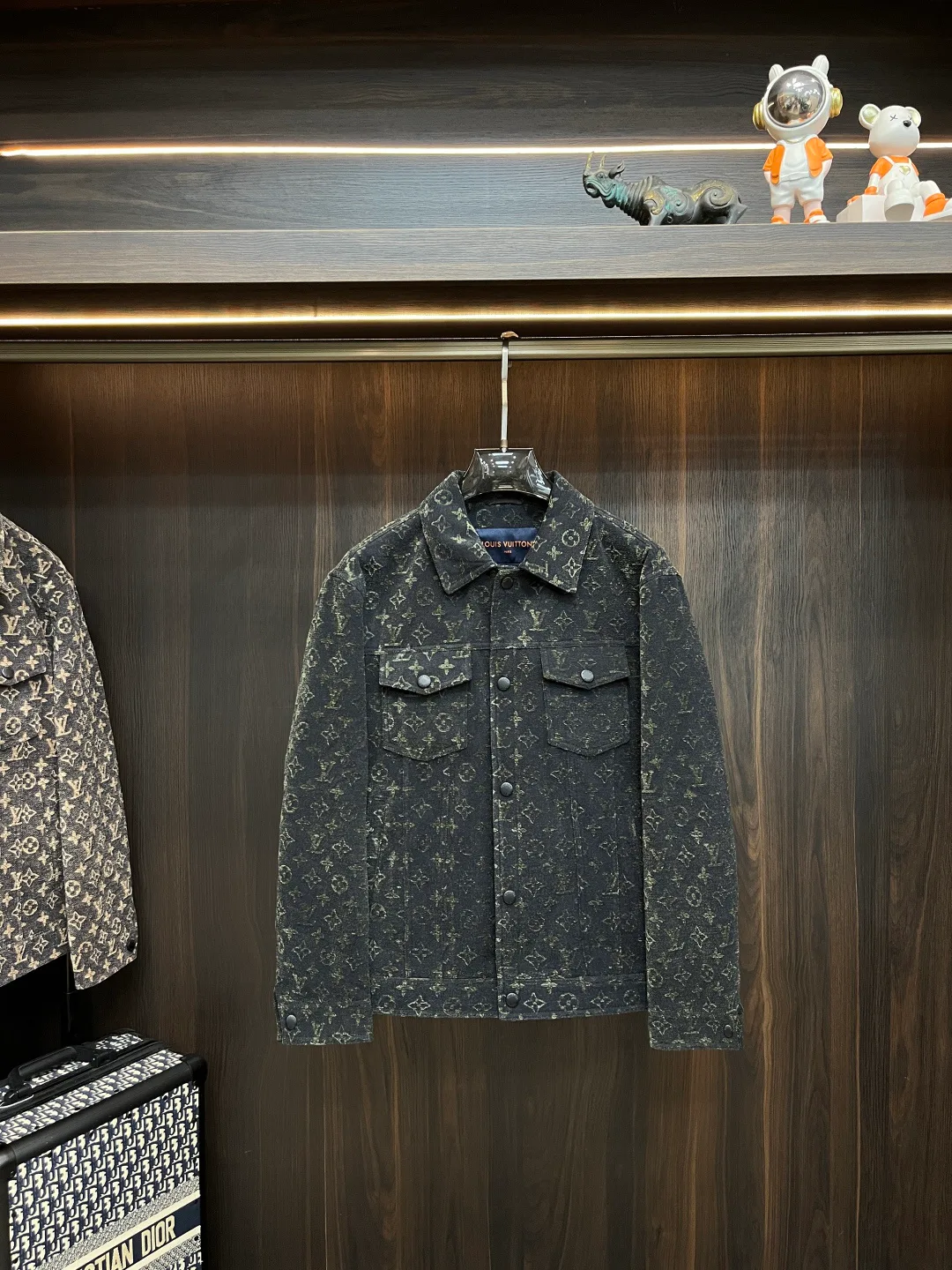 Куртки И Пуховики Мужские Louis Vuitton 492995