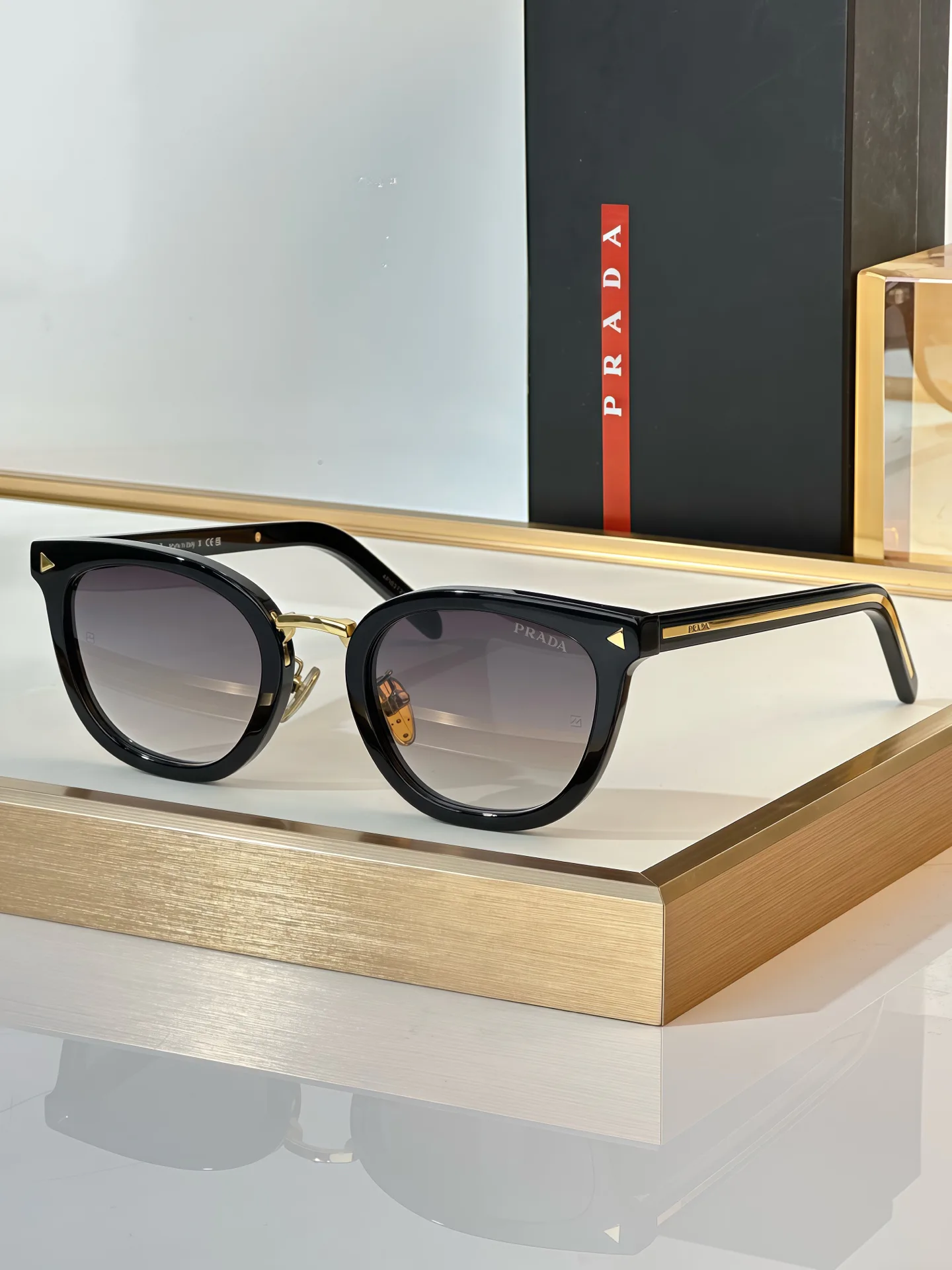 Очки Prada 279947