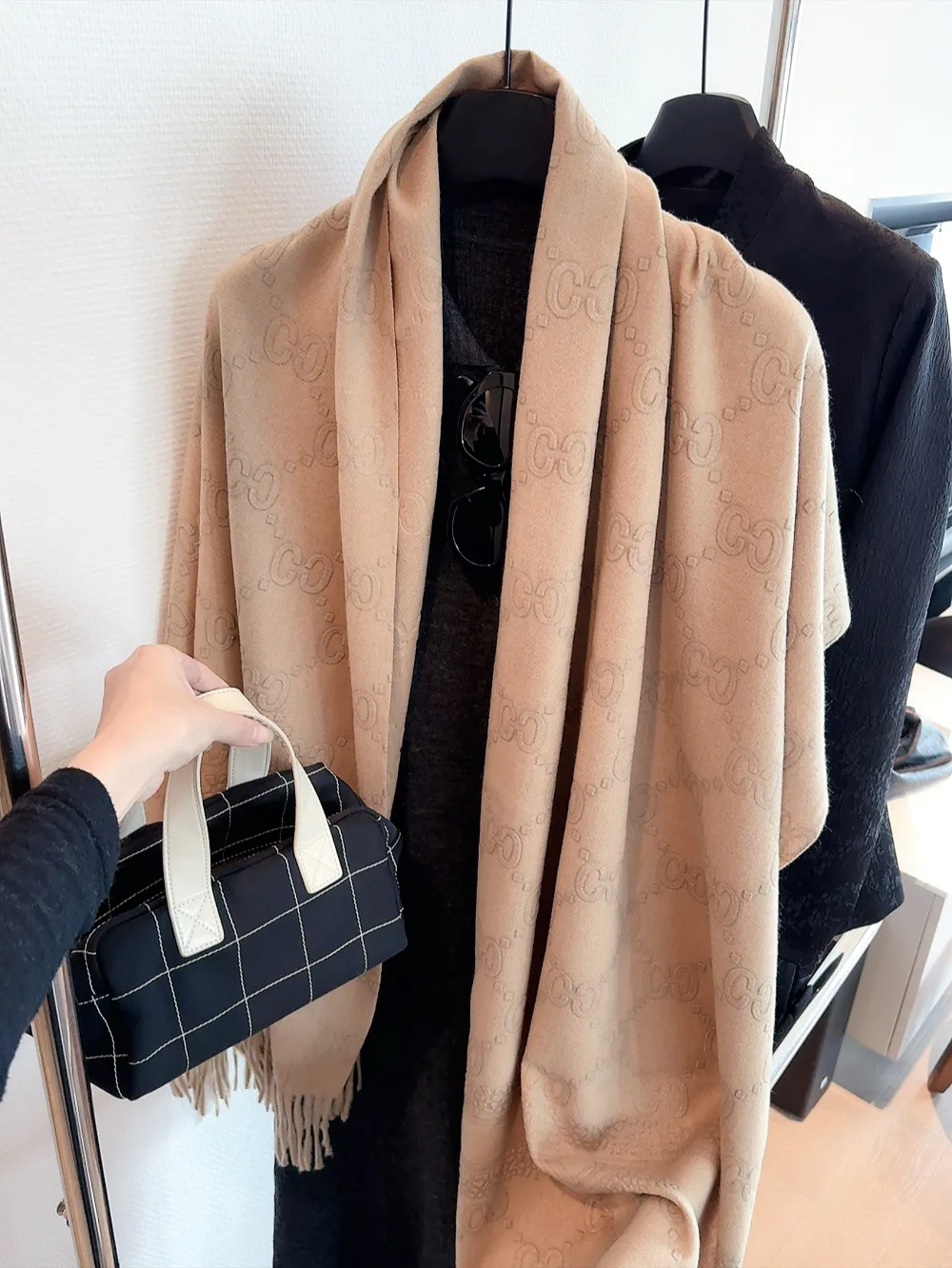 Шарфы Gucci 5432