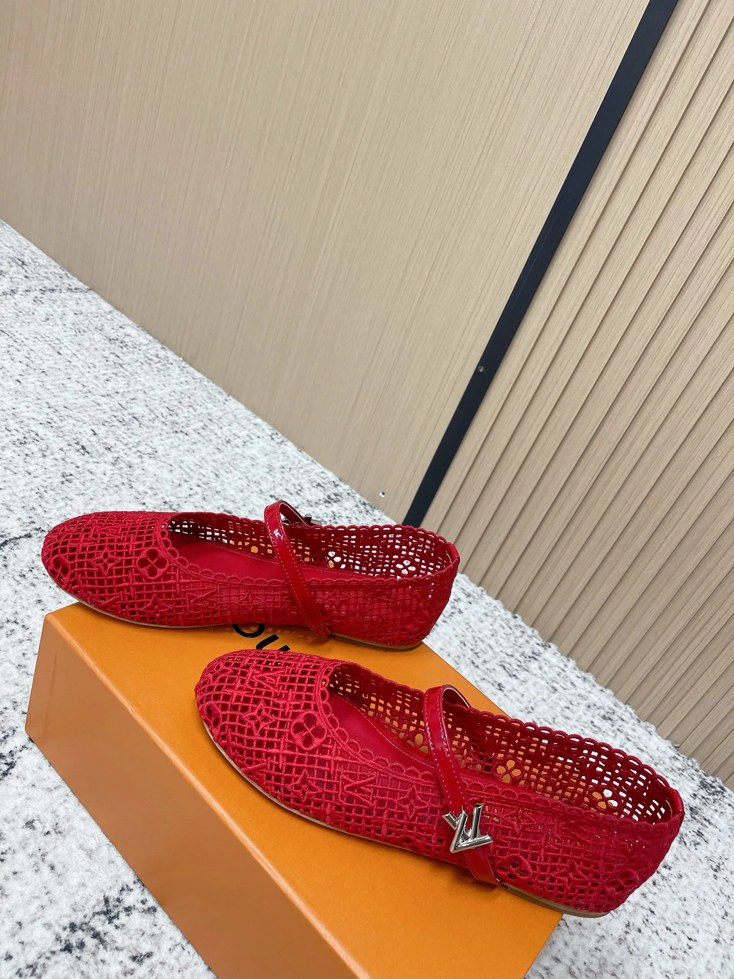 Туфли Женские Louis Vuitton 12958142