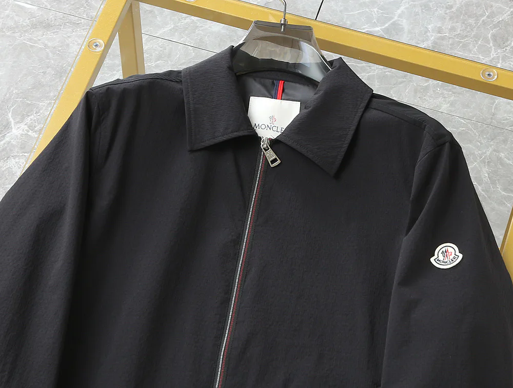 Куртки И Пуховики Мужские Moncler 13253240