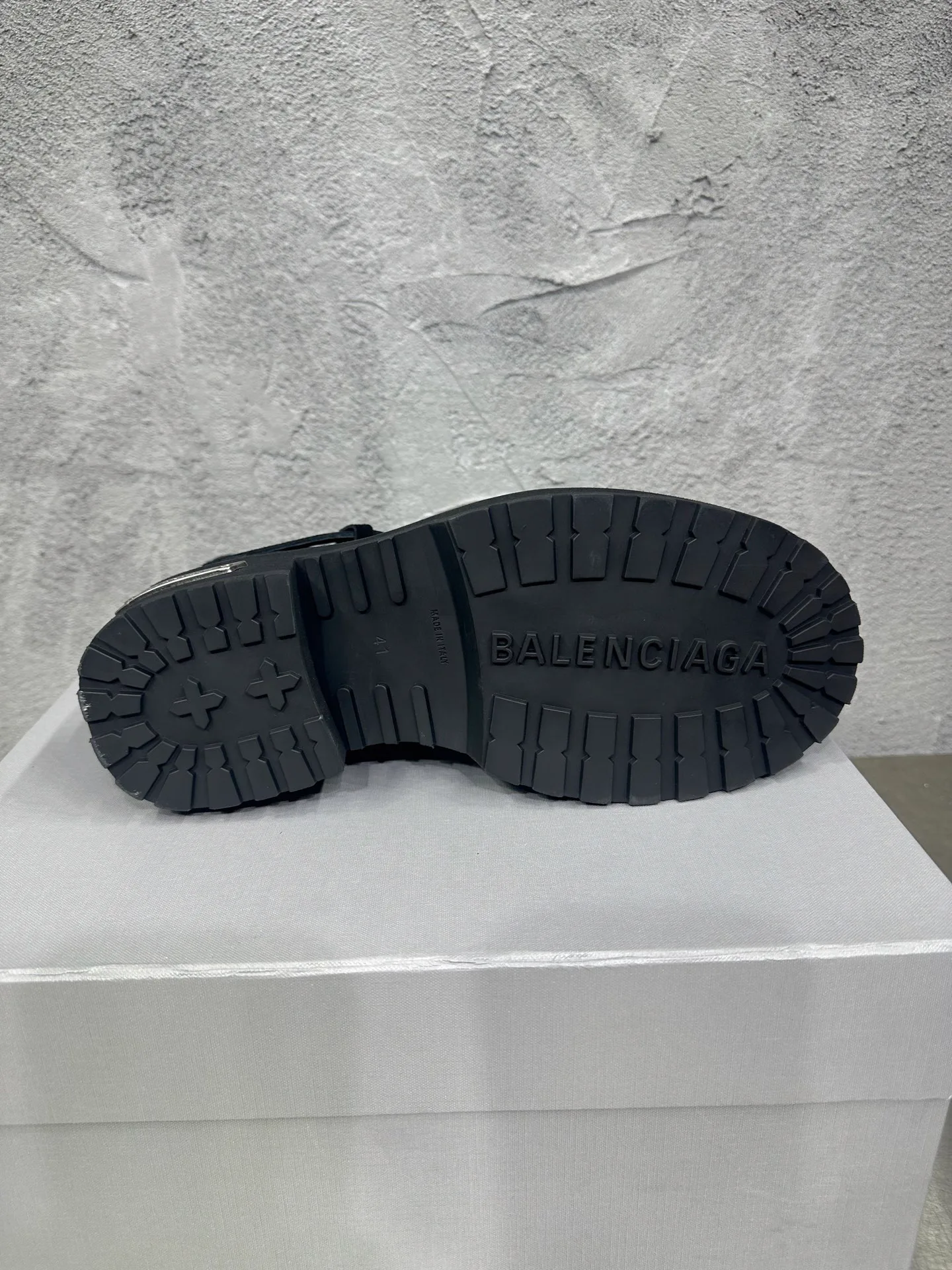 Ботинки Мужские Balenciaga 19688074