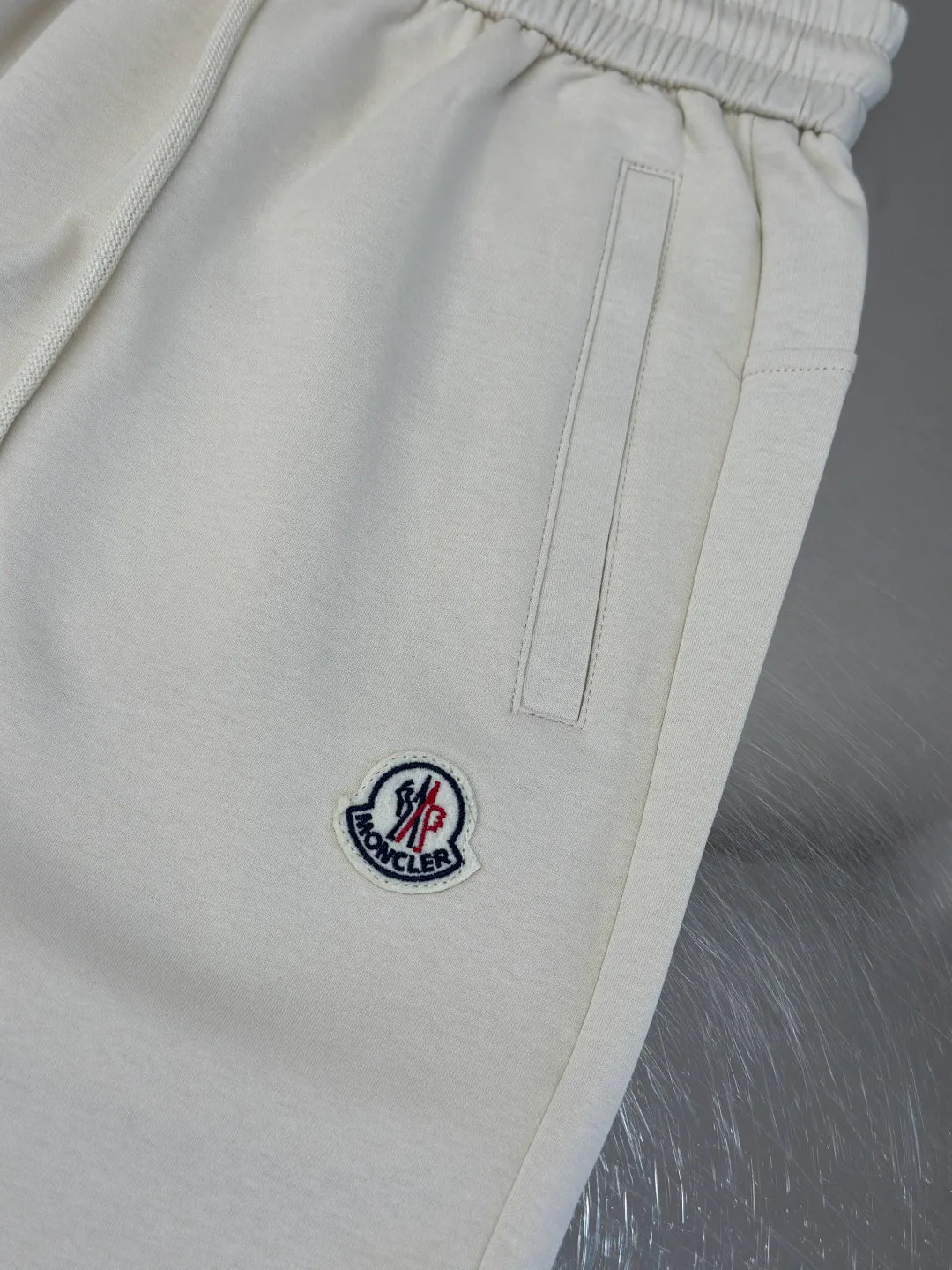 Шорты Мужские Moncler 17468341
