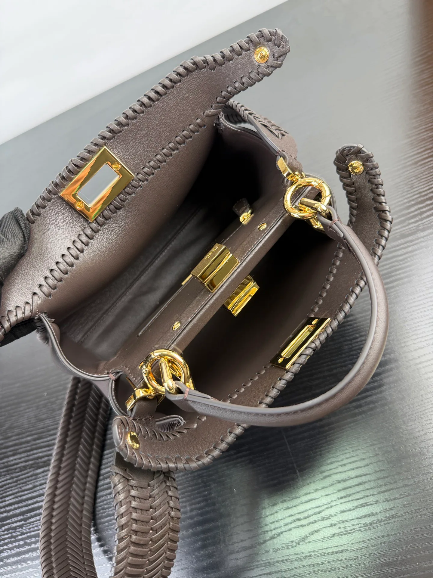 Классические Сумки Женские Fendi 13234525